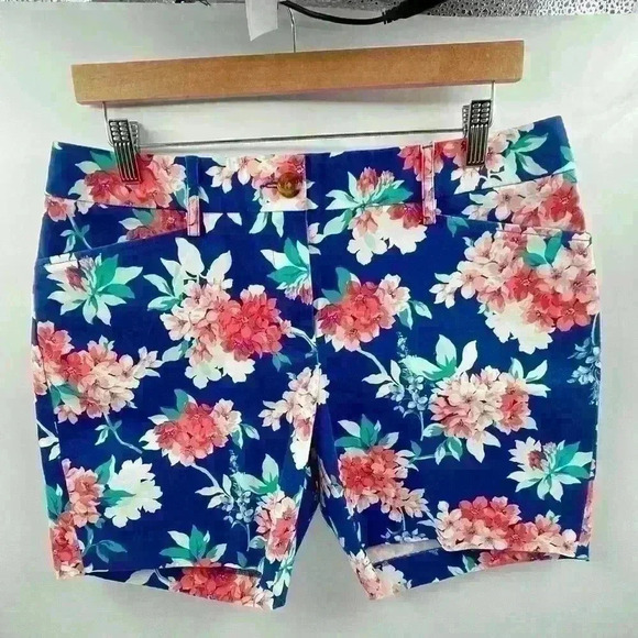 Lands End Women's 10P Multicolor Floral Blue Pink Hawaiian Shorts Midrise - Picture 6 of 9